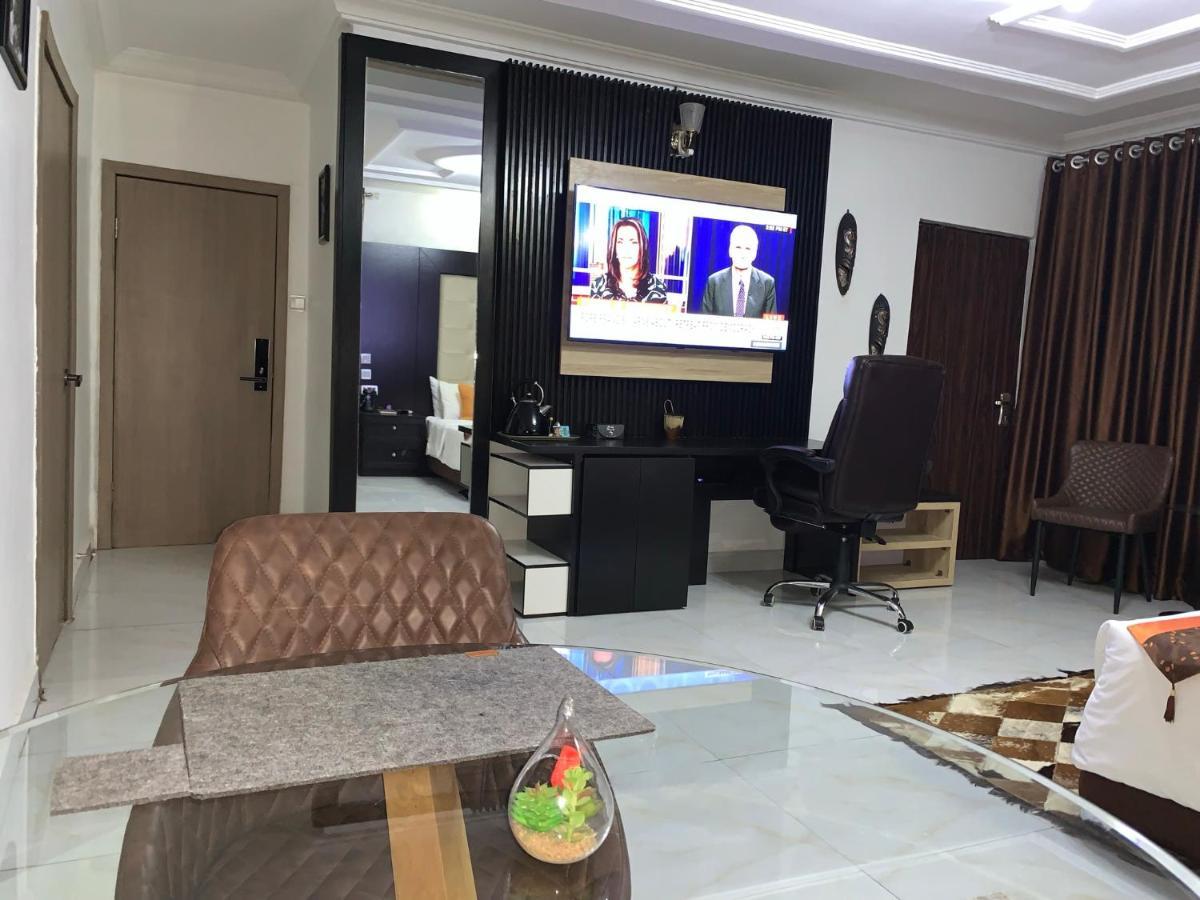 Urban Rootz Hotell Abuja Eksteriør bilde